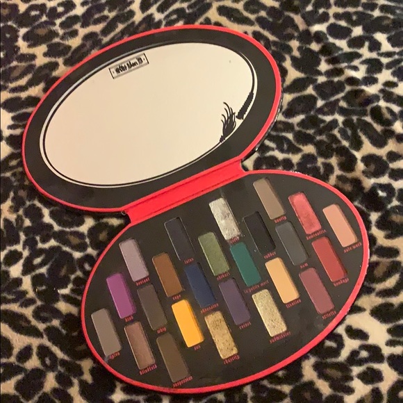 Kat Von D Fetish Palette - Picture 2 of 7